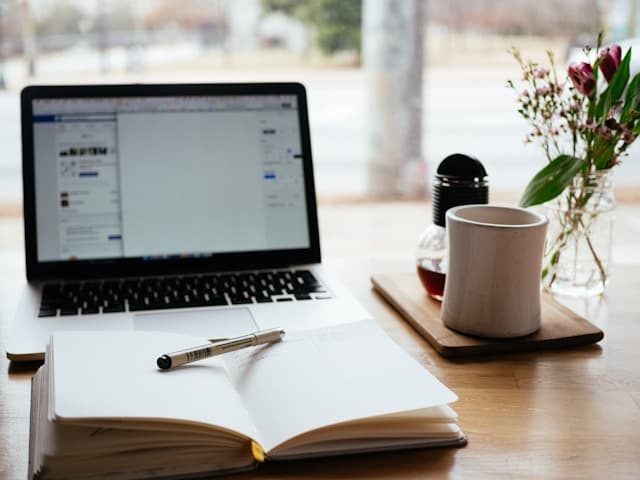 How to Write Essay on Myself: Tips & Techniques
