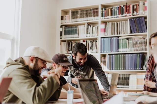 Boosting Productivity with AI: Applications in Todays Workplace